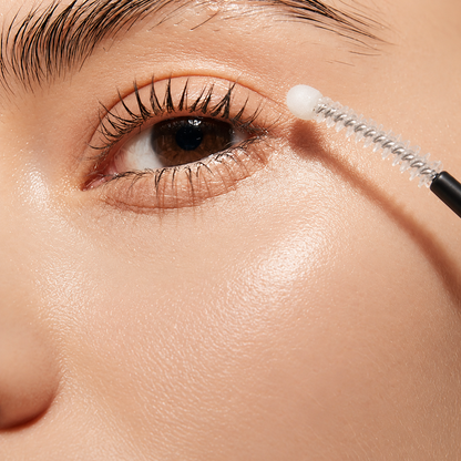 Luhaka lash routine — generated or enhanced illustration